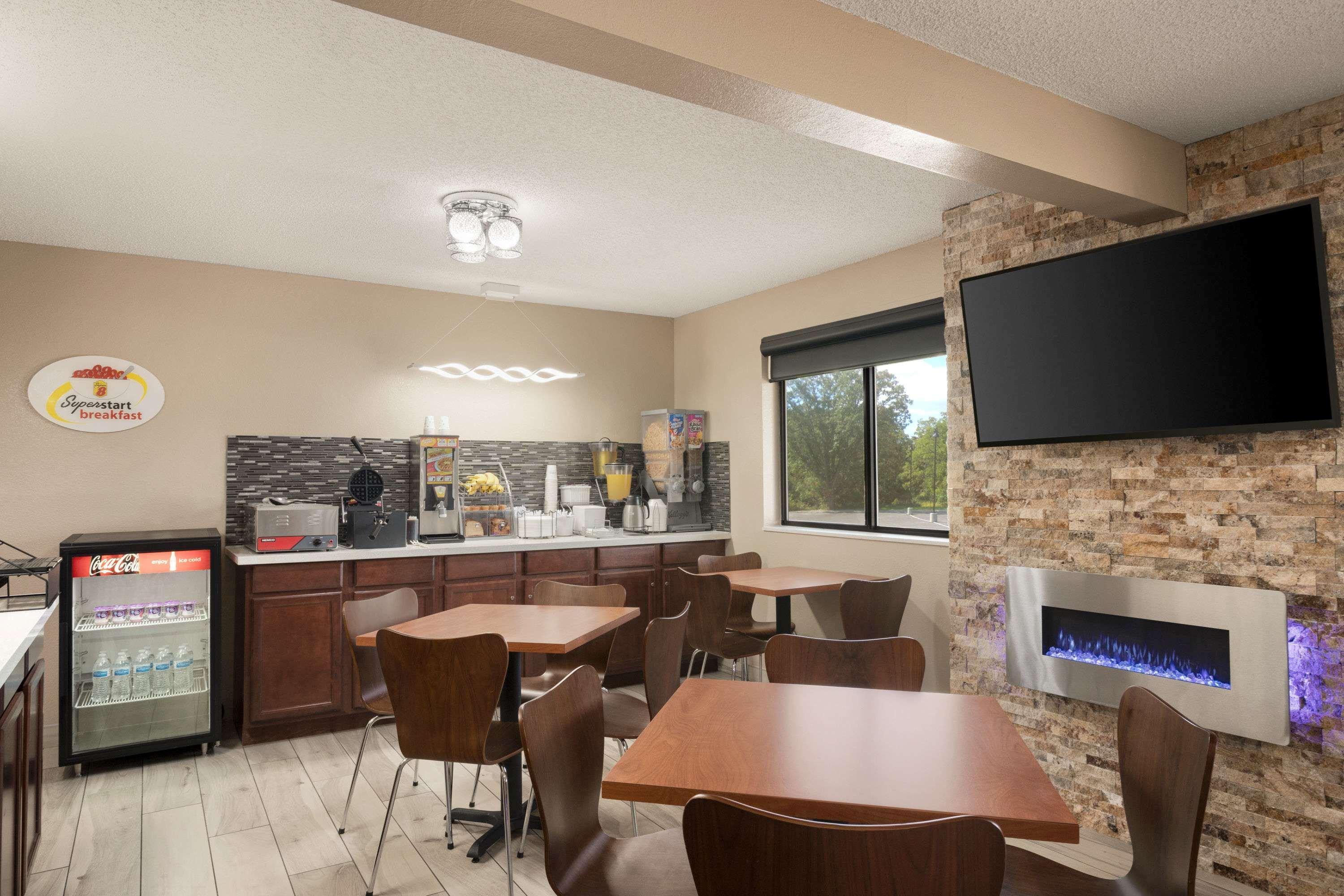Super 8 By Wyndham Mayfield Exterior foto